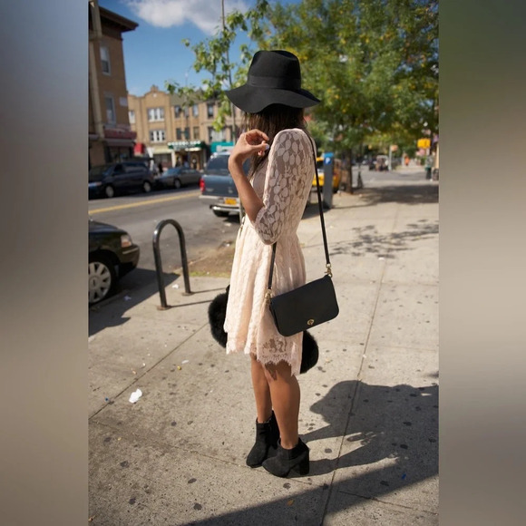 FREE‎ PEOPLE NWOT Floral Mesh Lace Dress in Peach - Picture 8 of 15